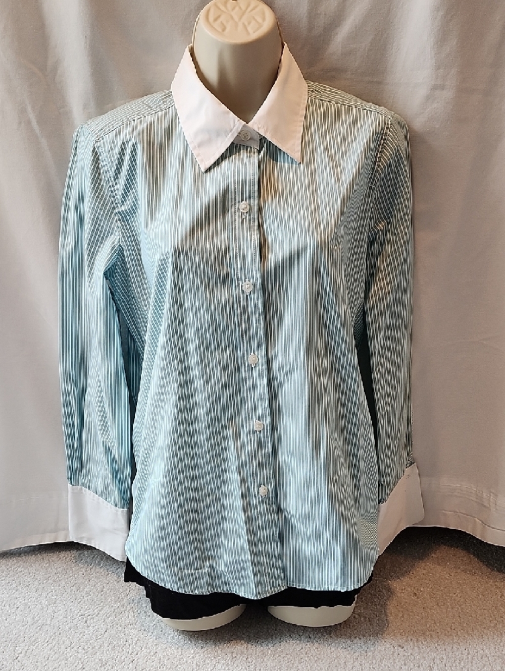 Liz Claiborne Mint Green & White Striped blouse- see stripe photo for true look